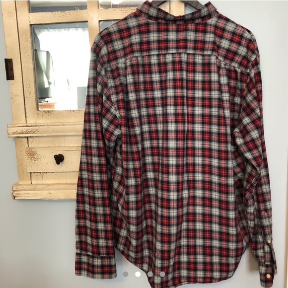 THE PERFECT PLAID FLANNEL - Picture 2 of 4